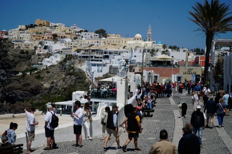 Islands buckling under burden of hypertourism