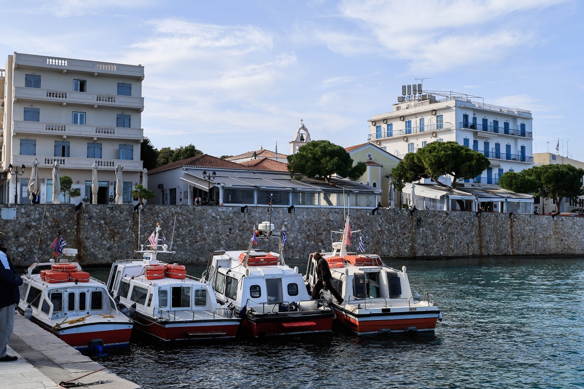 Σπέτσες: Νεκρός εντοπίσθηκε Άγγλος στο Παλιό Λιμάνι
