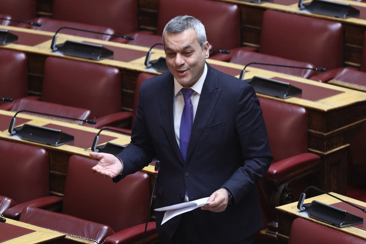 Μαμουλάκης: «Ο ΣΥΡΙΖΑ είναι ο Αλέξης Τσίπρας» [vid]