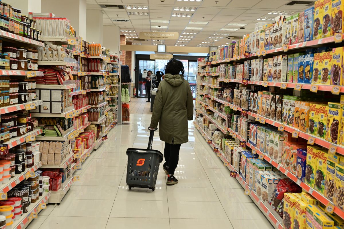 Στο 3,1% ο πληθωρισμός τον Αύγουστο στην Ελλάδα, 2,2% στην ευρωζώνη