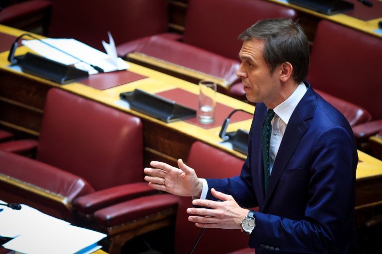 Χατζηνικολάου σε Μάντζο: Όπως πάει το ΠΑΣΟΚ θα κυβερνήσει σε 40 χρόνια [vid]