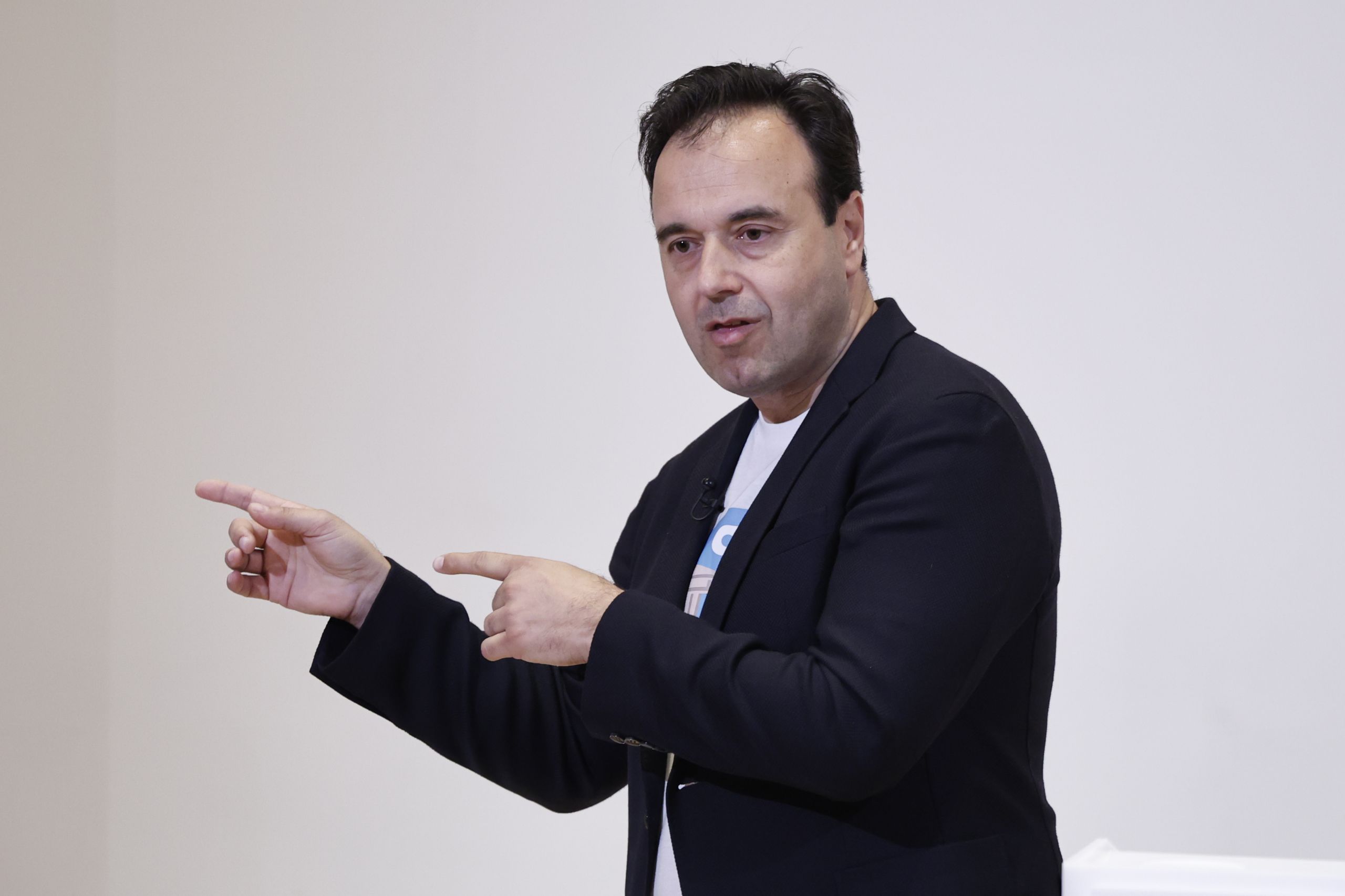 Παπαστεργίου: Η Ελλάδα σημαντικός κόμβος τηλεπικοινωνιακών δεδομένων μεταξύ τριών ηπείρων