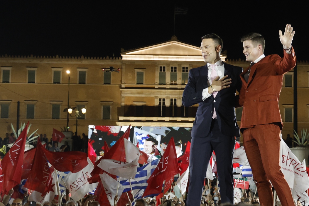 Kasselakis at Syntagma Square: Support me against those who ruin your lives