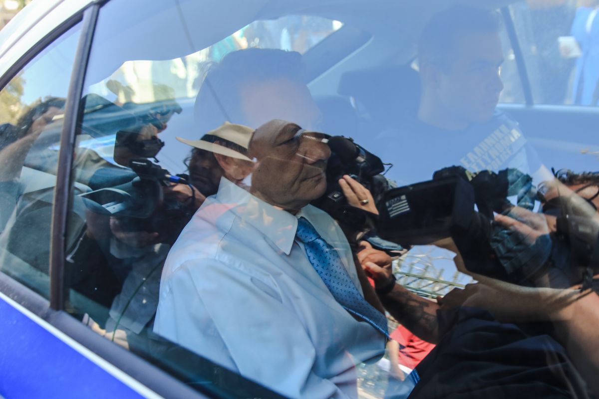 Πατέρας Απόστολου Λύτρα: «Έδωσε αφορμή η γυναίκα του, ήταν η κακιά η ώρα» [vid]