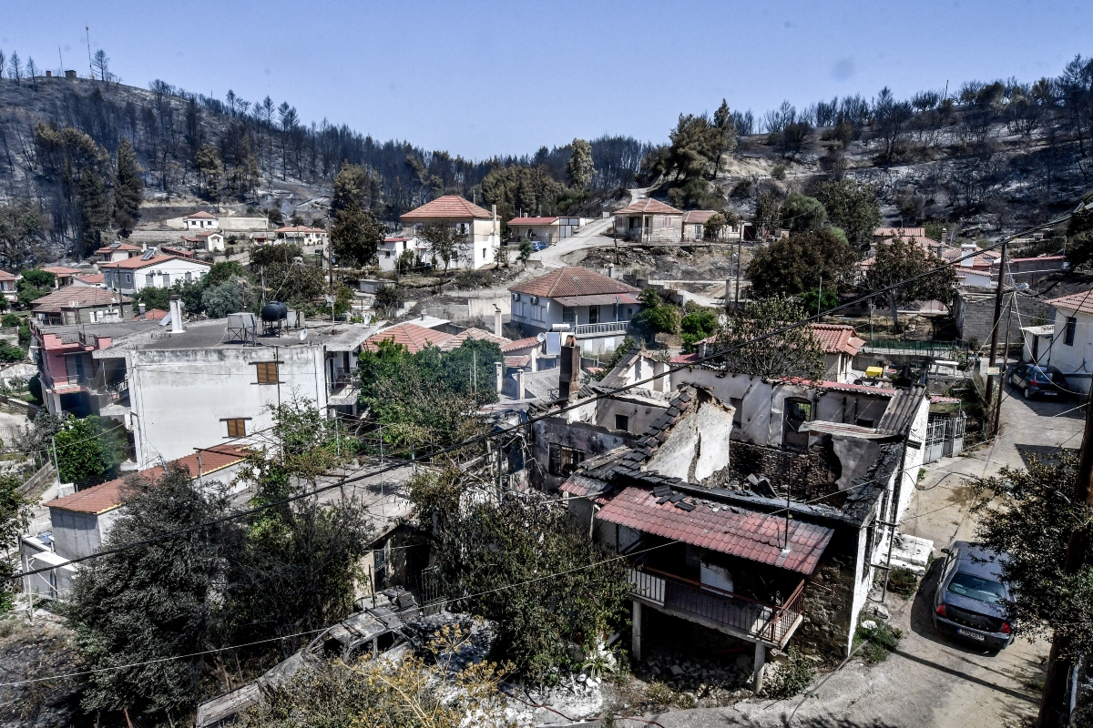 Περισσότερα από 30.000 στρέμματα έγιναν στάχτη στην Αχαΐα μέσα σε 12 ώρες [Χάρτης]