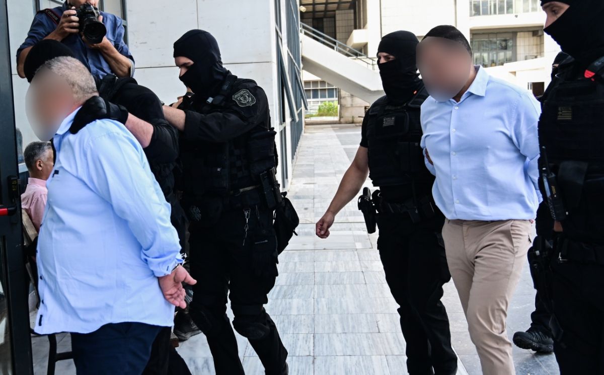 Διεκόπη για τις 5 Ιουλίου η δίκη για τη δολοφονία Καραϊβάζ