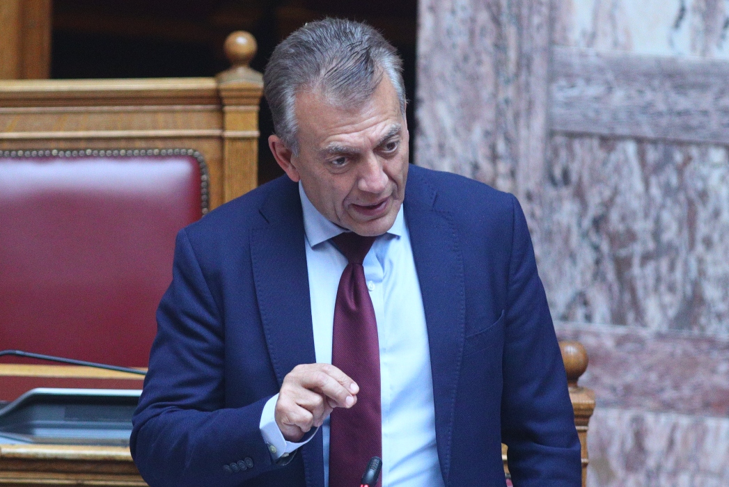 Ο Βρούτσης προανήγγειλε επέκταση των μέτρων για την αθλητική βία και στο μπάσκετ