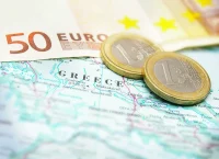 ΙΟΒΕ: Βελτίωση του οικονομικού κλίματος τον Μάιο, με μικρή υποχώρηση καταναλωτικής εμπιστοσύνης