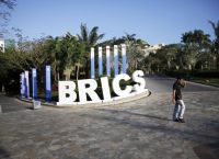 Στην οικονομική ομάδα BRICS θα ενταχθεί η Μαλαισία Στην οικονομική ομάδα BRICS θα ενταχθεί η Μαλαισία