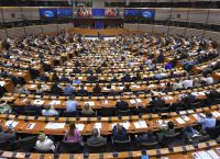 Ευρωεκλογές 2024: Οι αποδοχές των ευρωβουλευτών – Ποια επιδόματα δικαιούνται