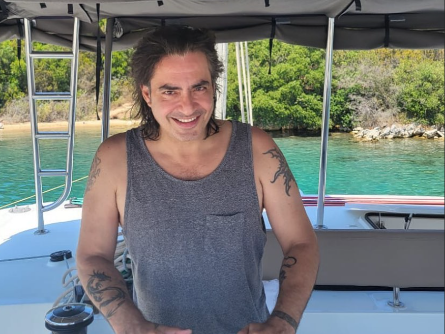 Διονύσης Σχοινάς: «Έχουν γραφτεί πολλά ψέματα, ότι είμαι Ρομά και το κρύβω»