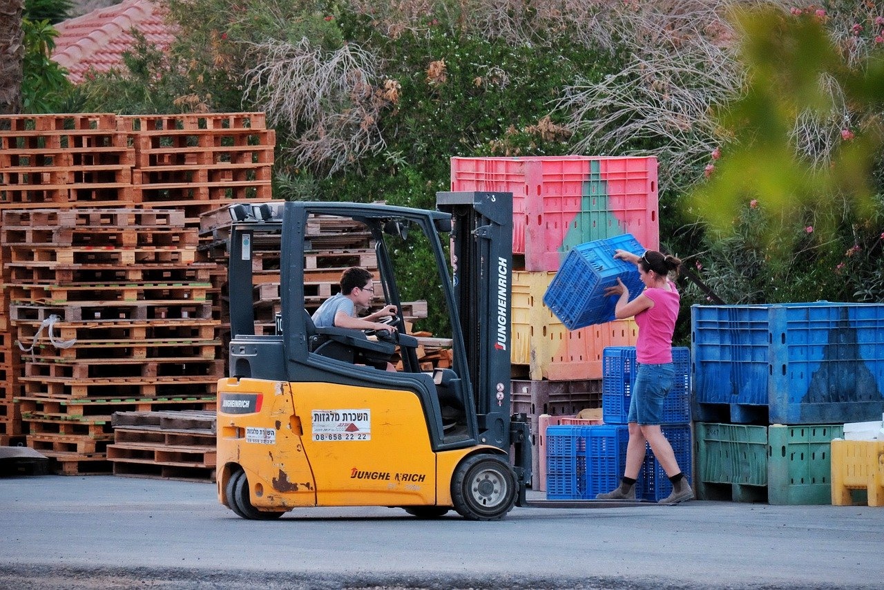 Νέο πρόγραμμα κατάρτισης για χειριστές ανυψωτικών
