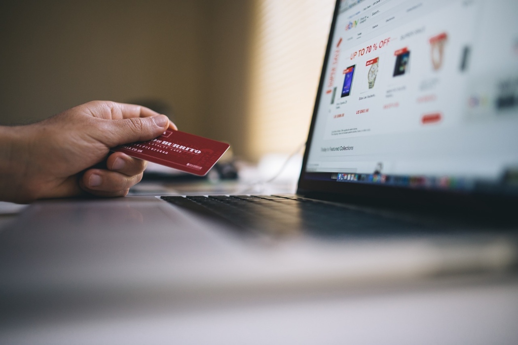 Πρόστιμο 120.000 ευρώ σε e-shop – Διακόπηκε η λειτουργία του [vid]