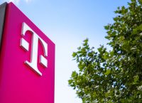 Deutsche Telekom: Εξαπλασιάζει τον όγκο του buyback μετά την πώληση μεριδίου της KfW