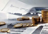ΙΟΒΕ: Βελτιώθηκε το οικονομικό κλίμα τον Μάιο – Άνοδος σε βιομηχανία, λιανικό εμπόριο και κατασκευές