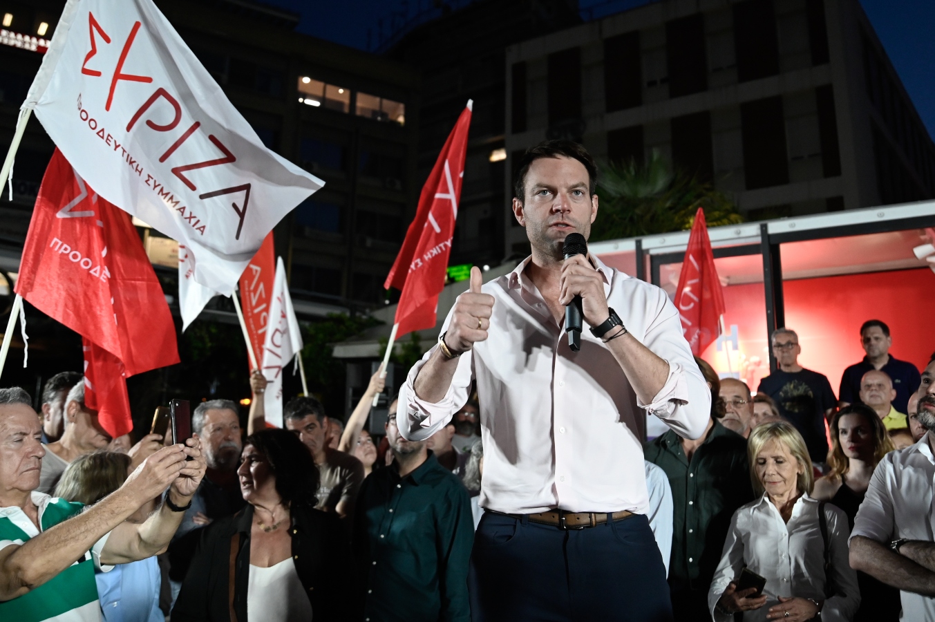 Μόλις 3 από τους 87 που υπέγραψαν την επιστολή κατά Κασσελάκη έδωσαν λεφτά για την «Αυγή»