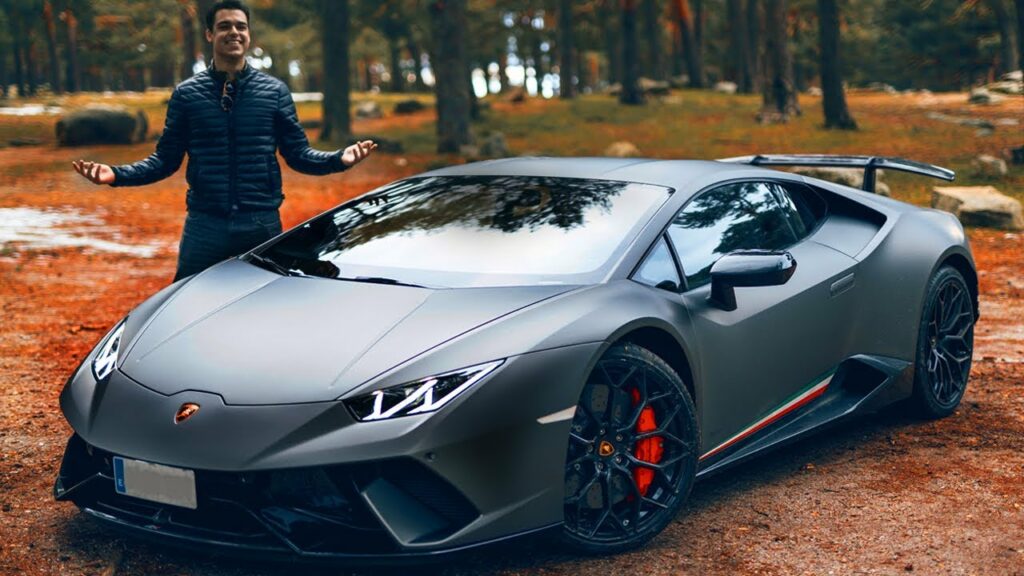 Συνελήφθη Youtuber που κατέστρεψε μια Lamborghini με πυροτεχνήματα από ένα ελικόπτερο