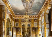 Το Hôtel de Crillon του Παρισιού γιορτάζει την τέχνη του skateboarding με μια νέα έκθεση