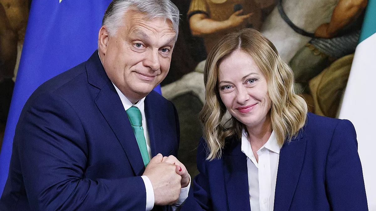 Ο Όρμπαν επικρίνει την κατανομή των κορυφαίων θέσεων στην ΕΕ
