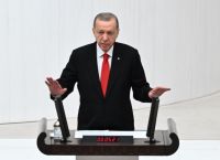 Η Άγκυρα απειλεί με νέο “Αττίλα”