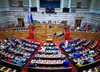Οι εξελίξεις στα κόμματα μετά την αυριανή κάλπη