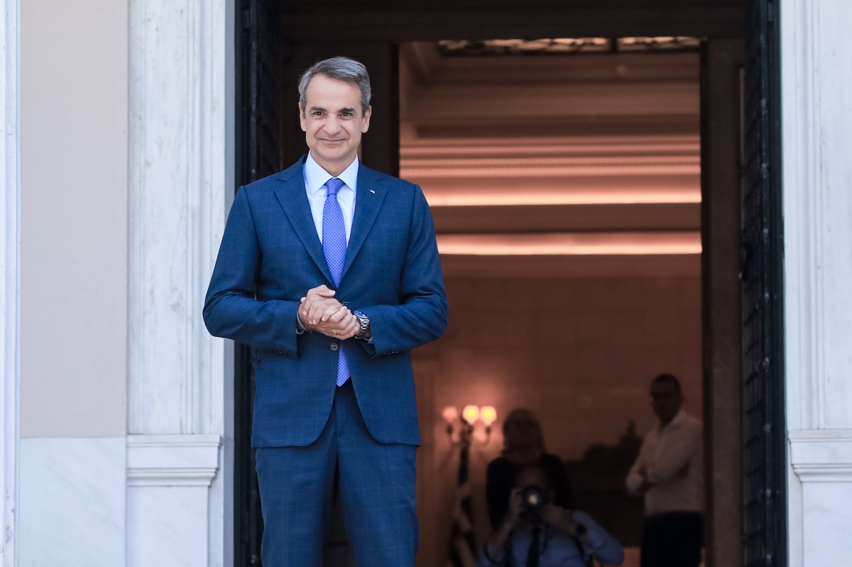 Μητσοτάκης: Στο Μαξίμου για το ΑΣΕΠ με τη νέα ηγεσία του υπ. Εσωτερικών [vid]