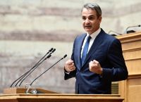 ΝΔ: Επικριτικές τοποθετήσεις βουλευτών – Ανησυχία για ιδεολογική μετάλλαξη