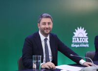 Τηλεφωνική επικοινωνία είχαν Νίκος Ανδρουλάκης και πρόεδρος του PES [vid]
