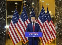 Economist: Ξεκάθαρο φαβορί ο Τραμπ για τις προεδρικές εκλογές
