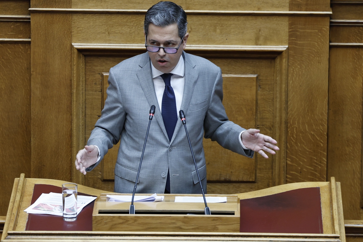 Χείμαρρος ο Κεδίκογλου: Ζωντανό ντεκόρ οι βουλευτές, έβαλε μπουρλότο ο Κασσελάκης σε θέματα ηθικής