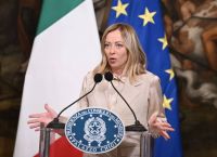 Θυμός Μελόνι για τις κορυφαίες θέσεις της Ε.Ε.