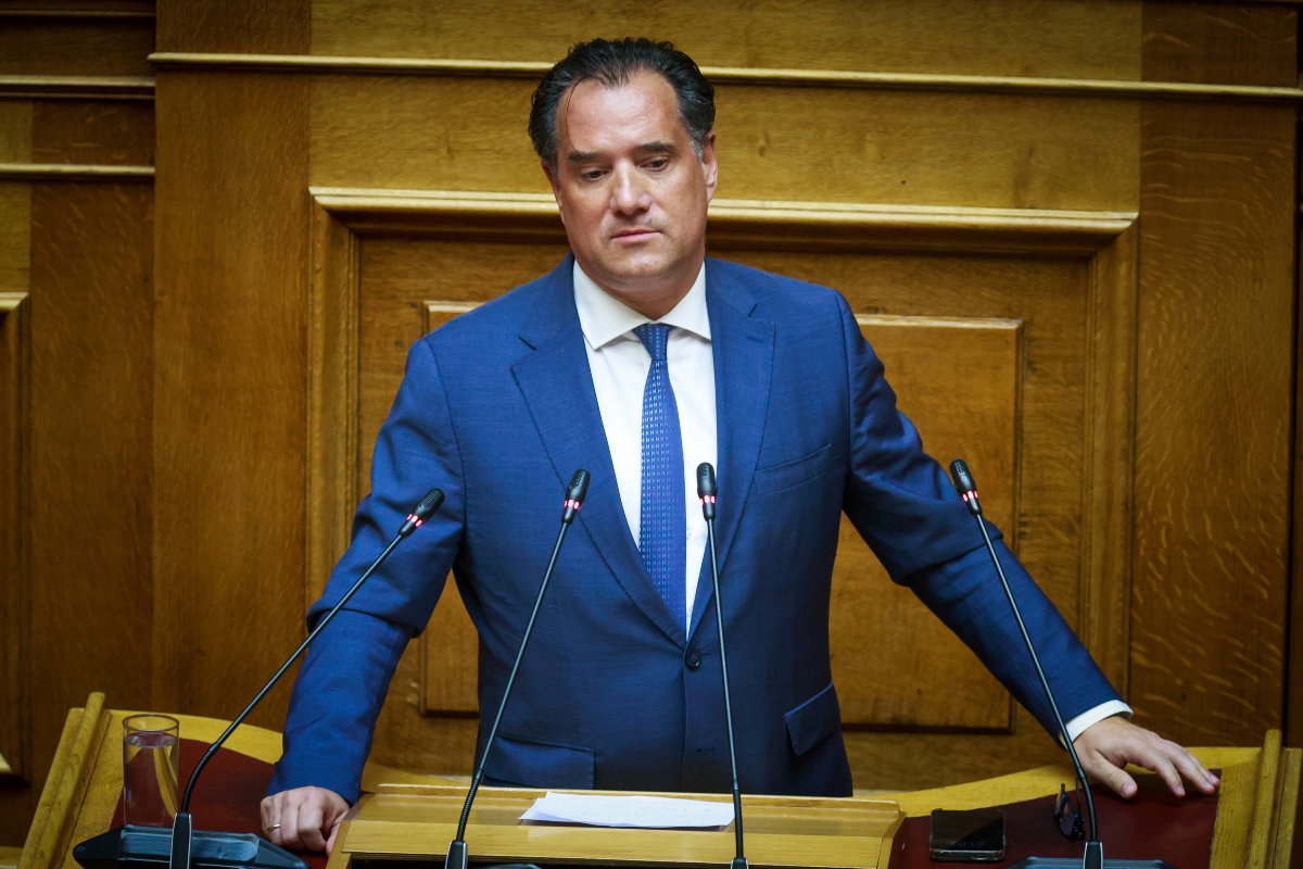 Άδωνις Γεωργιάδης: Να βγουν οι κουκούλες από τους μάρτυρες της Novartis