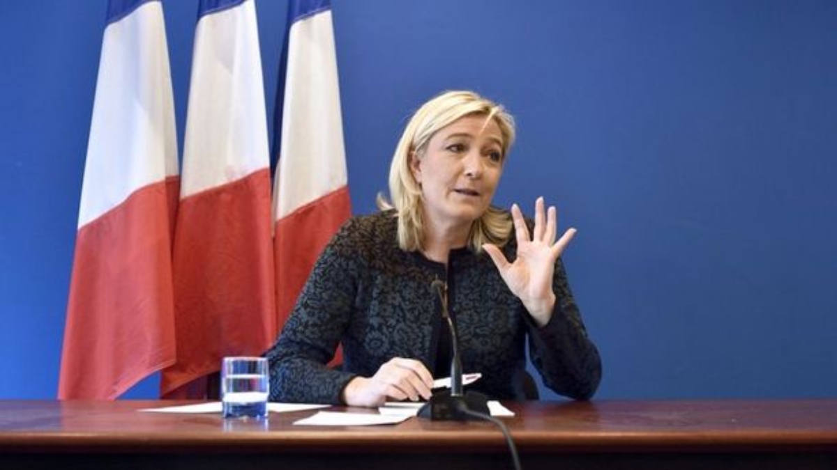 Λεπέν: Δεν επιμένει σε απόλυτη πλειοψηφία – Αναζητά συμμάχους για να κυβερνήσει