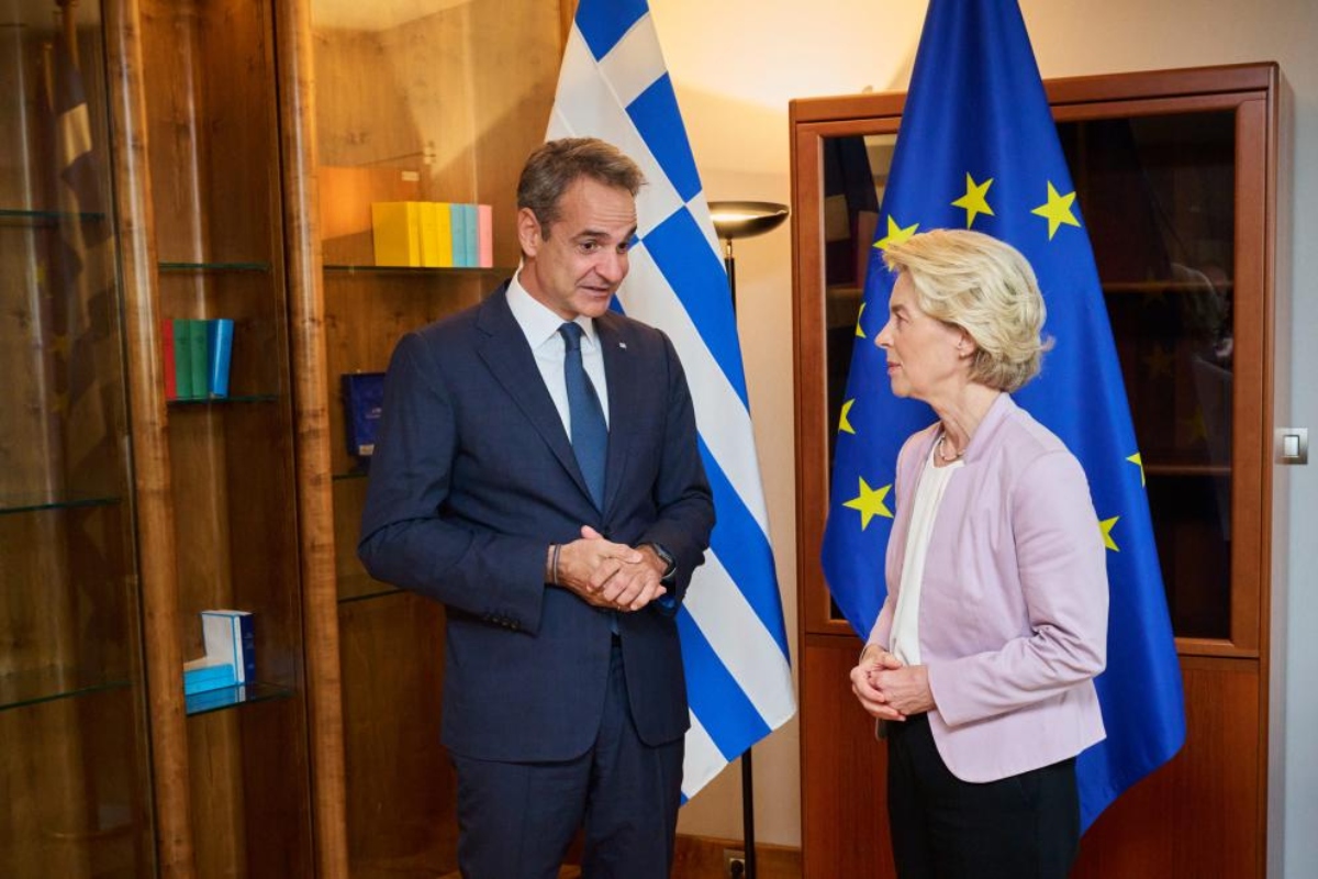 Η Ούρσουλα και το φιλοευρωπαϊκό μπλοκ στην Ελλάδα