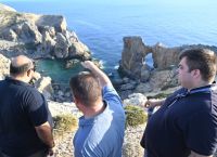 Περιφέρεια Αττικής: Εγκαίνια της ανακατασκευασμένης γέφυρας Μάκρωνα Κυθήρων από τον Νίκο Χαρδαλιά