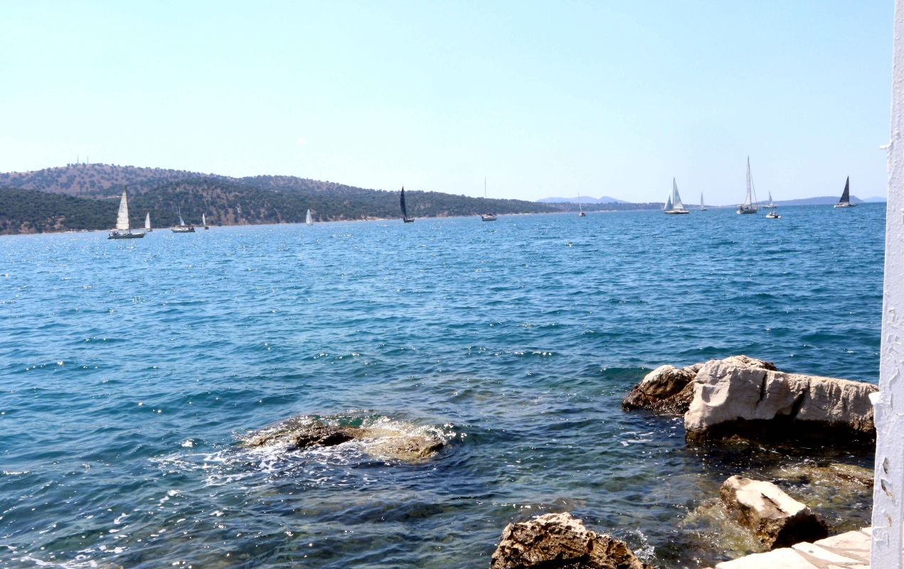 Τραγωδία στην Κάρπαθο: Νεκρή αθλήτρια ιστιοπλοϊκού αγώνα – Έπεσε από το σκάφος και τραυματίστηκε θανάσιμα