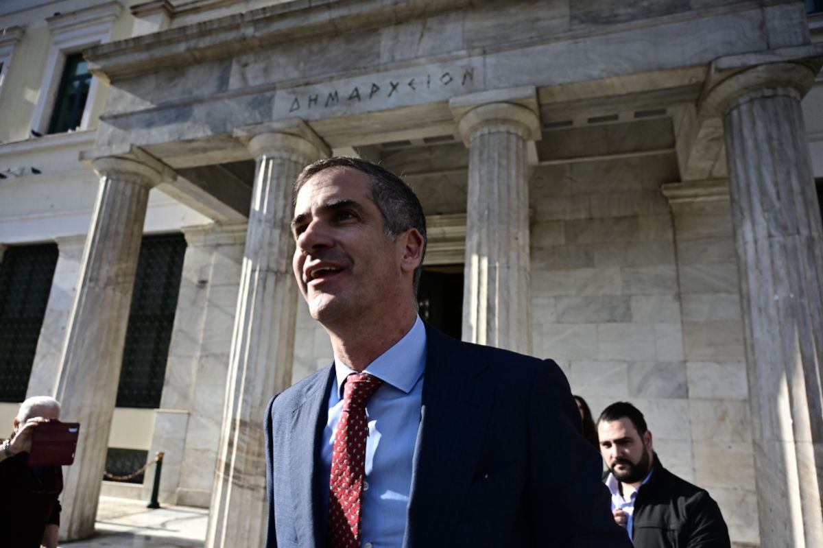 Μπακογιάννης: Ο Δούκας να μεταβιβάσει τις αρμοδιότητές του όσο είναι υποψήφιος με το ΠΑΣΟΚ