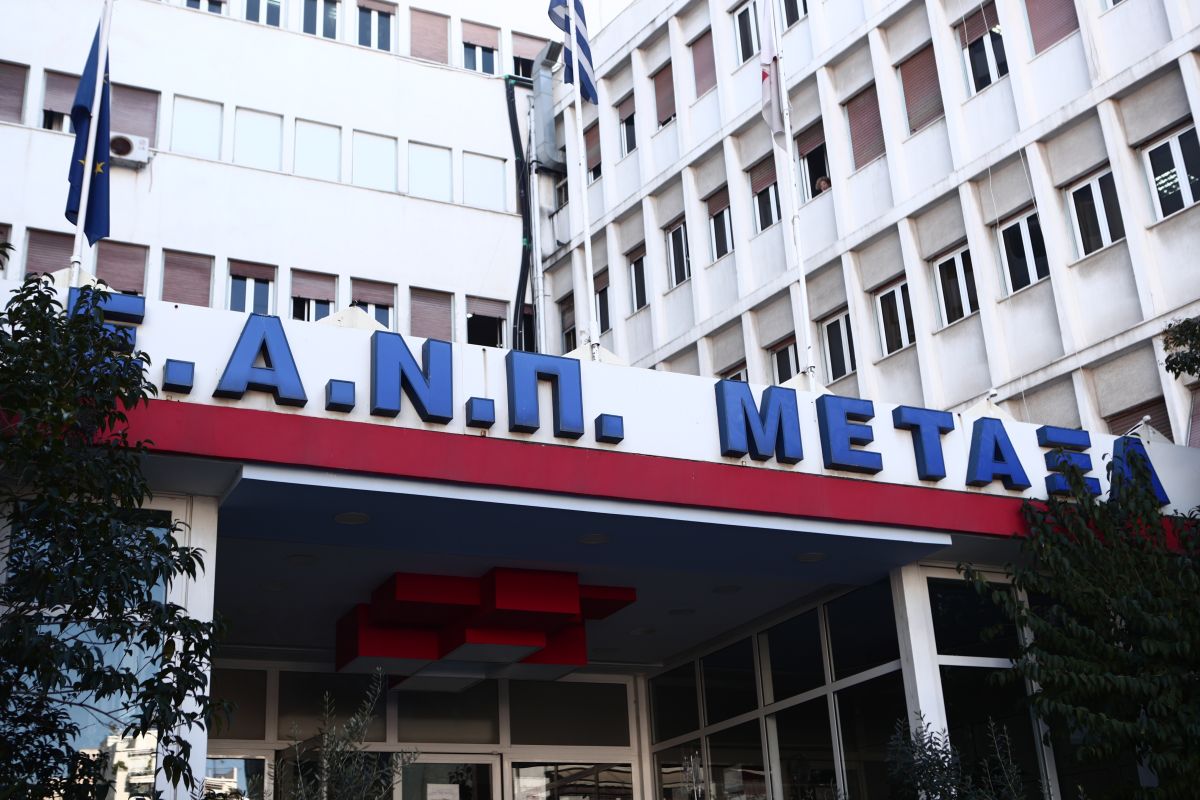 Σε επιφυλακή το νοσοκομείο Μεταξά: Επανέρχονται μάσκες και Rapid test για covid-19