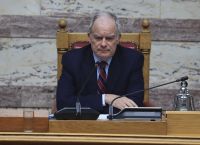Τασούλας από Βουλή: Τιμούμε τη Δημοκρατία προστατεύοντάς την