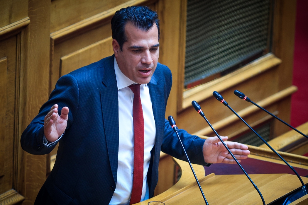 Πλεύρης: «Ο Μελανσόν είναι εξίσου επικίνδυνος για την Ευρώπη με τη Λεπέν» – Αντίδραση από ΣΥΡΙΖΑ