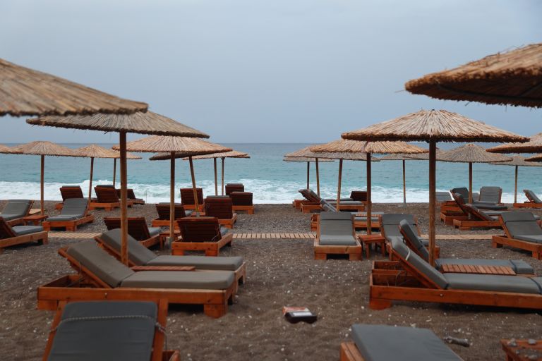 Πρώτη στη λίστα με τις καταγγελίες στο MyCoast η Χαλκιδική [vid]