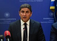 Εισαγγελική έρευνα για το επεισόδιο με πρωταγωνιστή τον Λευτέρη Αυγενάκη στο αεροδρόμιο «Ελ. Βενιζέλος»