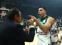 Ο Εργκίν Αταμάν έστειλε μήνυμα με Σλούκα
