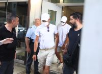 Ο καζάκος μεγιστάνας αρνείται κάθε κατηγορία για τη φωτιά στην Υδρα [vid]