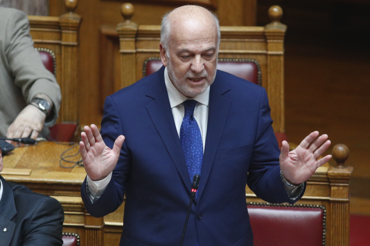 Κόντρα Φλωρίδη-ΣΥΡΙΖΑ για Αυγενάκη:Υπήρξε άμεση θεσμική αντίδραση,εσείς πάρτε πρώτα άδεια από τον Πολάκη