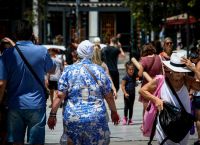 Δήμος Αθηναίων: Μέτρα για την αντιμετώπιση του καύσωνα – Πού βρίσκονται οι κλιματιζόμενες αίθουσες