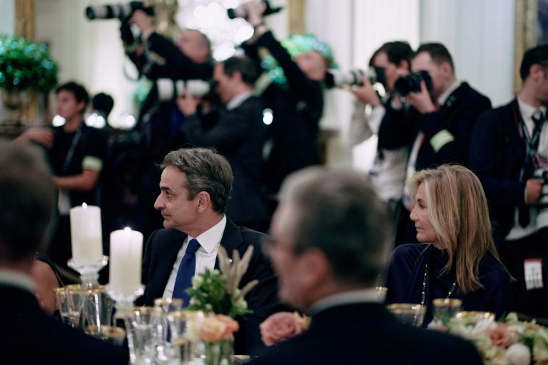 Στο δείπνο του Μπάιντεν για τους ηγέτες του χωρών του ΝΑΤΟ παρευρέθηκε ο Μητσοτάκης [vid]