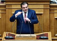 Πιερρακάκης κατά ΣΥΡΙΖΑ για το Ψηφιακό Σχολείο – Καταψηφίζει το νομοσχέδιο η αντιπολίτευση