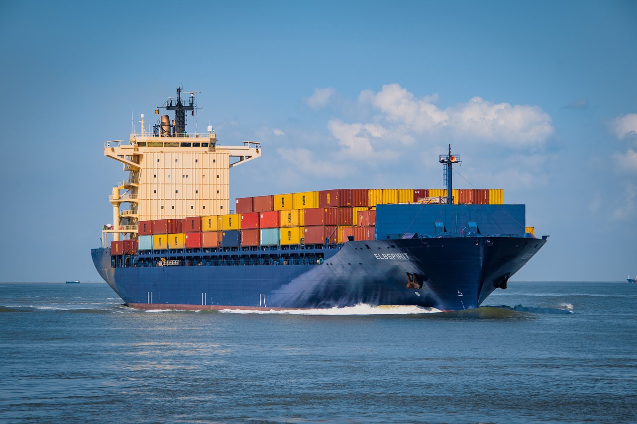Containers: Κρεσέντο αυξήσεων από 270% μέχρι και 450%