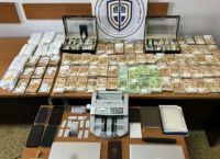 Αναστολή καθηκόντων σε υπαλλήλους του Υπουργείου Πολιτισμού που εμπλέκονται στους εκβιασμούς καταστηματαρχών